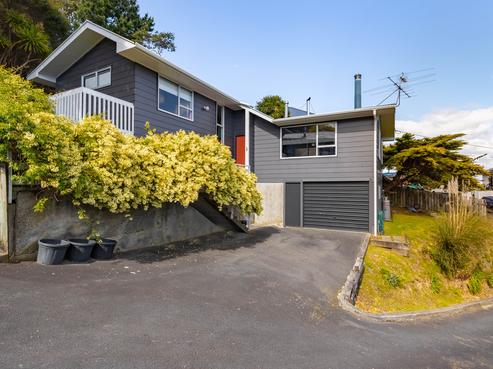 7 Lord Street, Stokes Valley