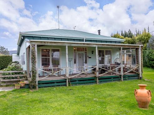 25 Brown Street, Featherston
