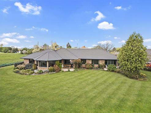 15 Littles Lane, Woodend