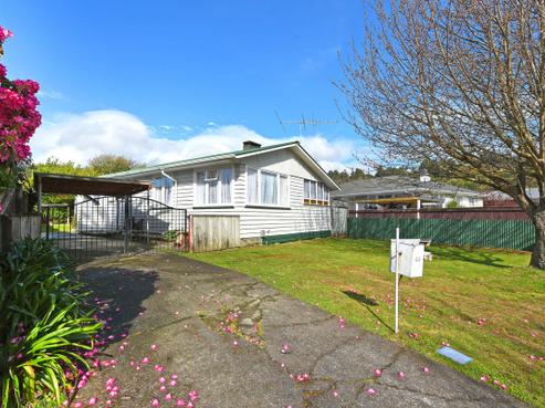 40 Oregon Drive, Maoribank