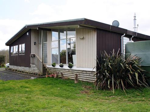 1108 Churchill Road, Pukekawa