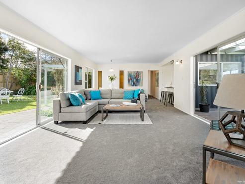 7 Roysfield Lane, Sunnyhills