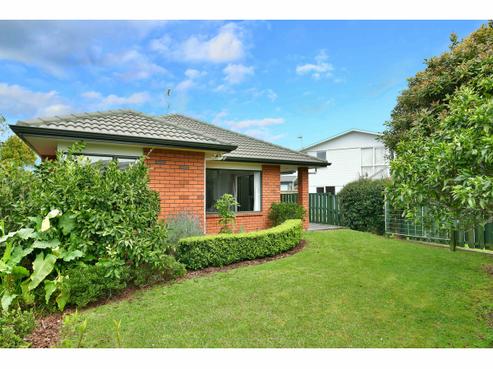 29 Doment Crescent, Orewa