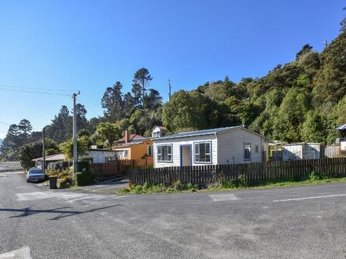 1 Oxley Crescent, Broad Bay