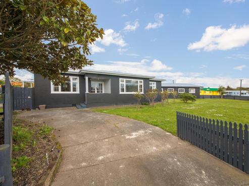 13 Douglas Square, Rongotea