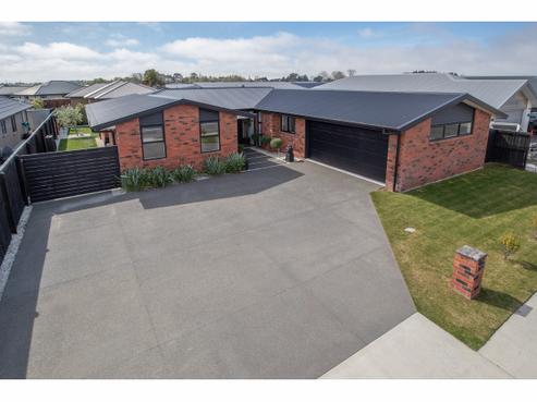 24 Lilian Street, Woodend Beach