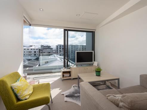 80/13 College Street, Te Aro