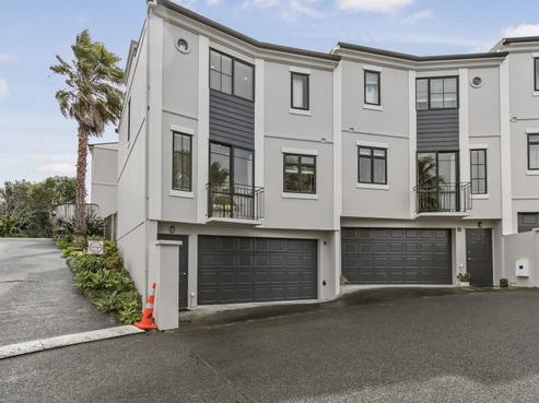 3/69 Target Road, Totara Vale