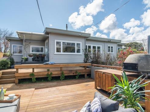 125 Raumati Road, Raumati Beach