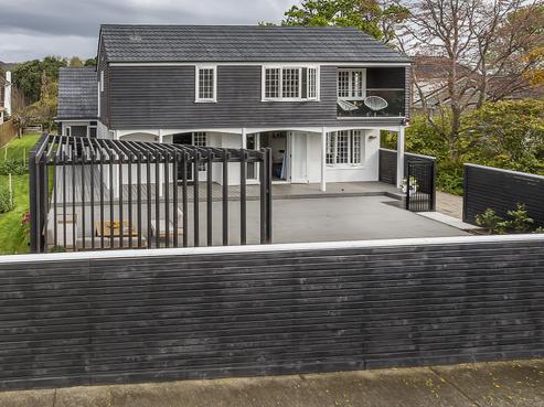 5 Troon Crescent, Boulcott
