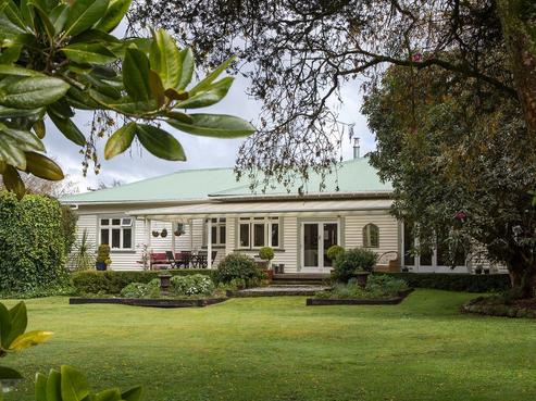1 Noname Road, Marsden