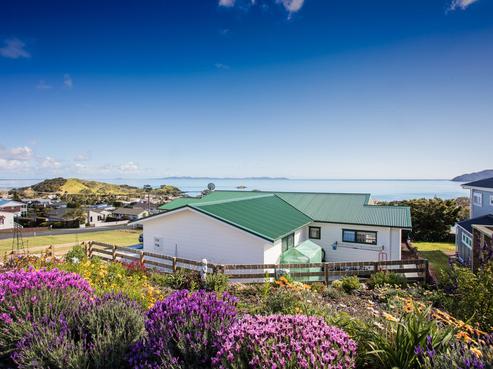 3 Christine Drive, Coopers Beach