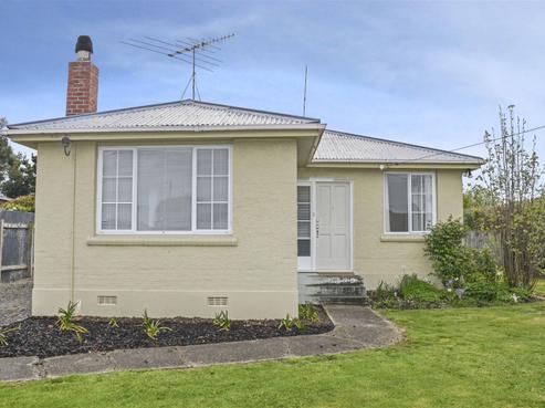 74 Ross Street, Grasmere