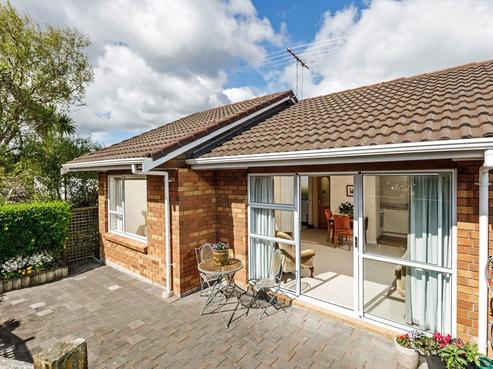 12F Kapiti Place, Sunnynook