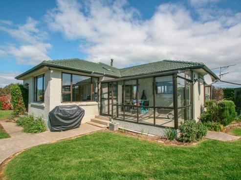 1335 Woodlands Invercargill Highway, Woodlands