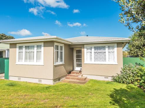 137 Cornfoot Street, Castlecliff