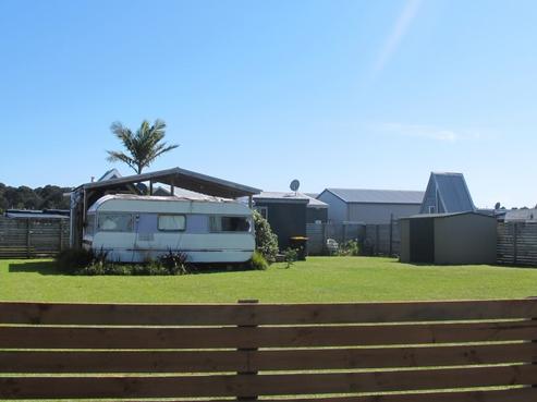 115 Ngaio Drive, Matarangi