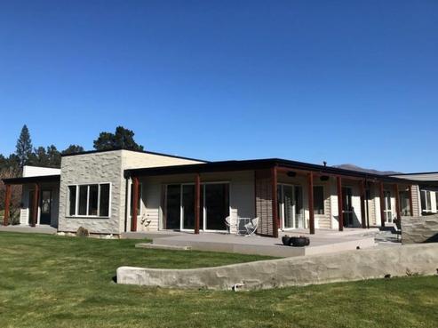 8 Mitchell Place, Cromwell