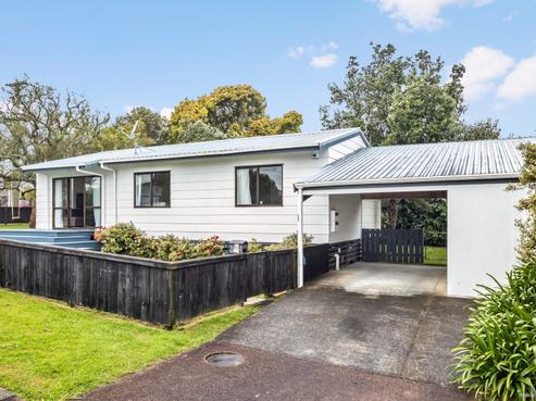 1/2 Hughes Terrace, Te Atatu Peninsula