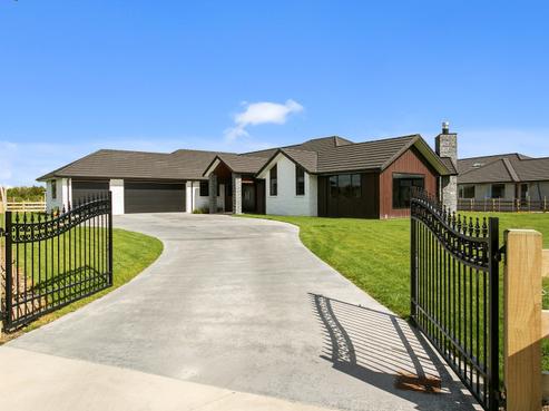 35 Alan Livingston Drive, Cambridge
