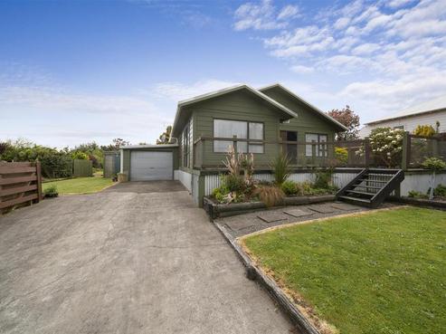 60 Burns Street, Hawera