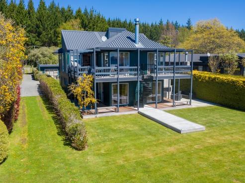 429 State Highway 1, Lake Taupo (East)