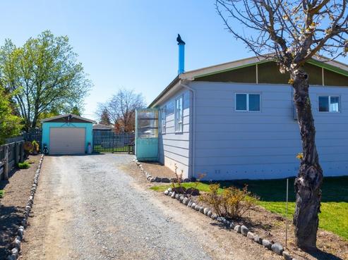 8 Cass Crescent, Twizel
