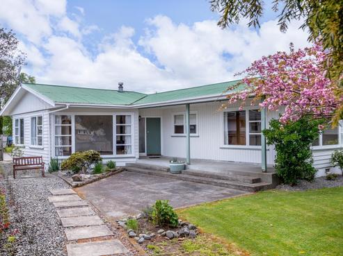 22 Fleet Street, Solway