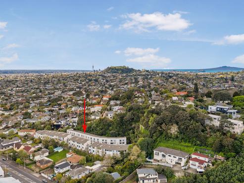 4/852 Mount Eden Road, Three Kings