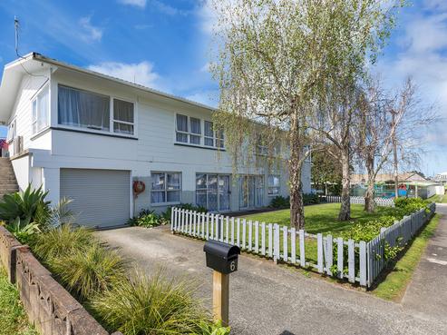 16 First Avenue, Avenues