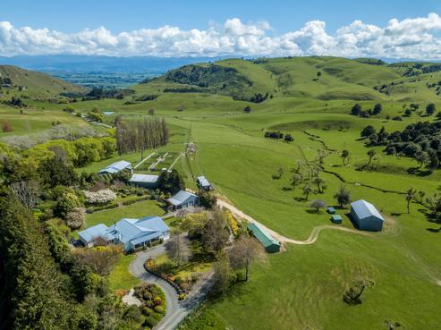 573 Te Wharau Road, Gladstone