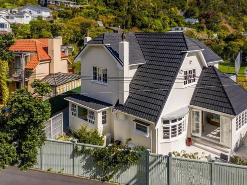 4 Rona Street, Eastbourne
