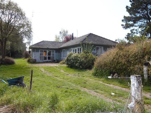 49 Fairview Road, Fairview