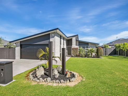5 Vivien Place, Patumahoe