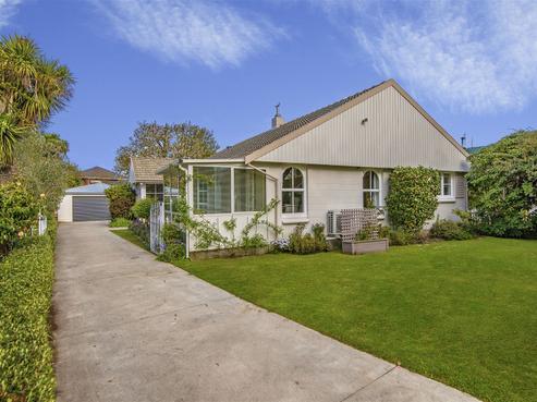 30 Deepdale Street, Burnside