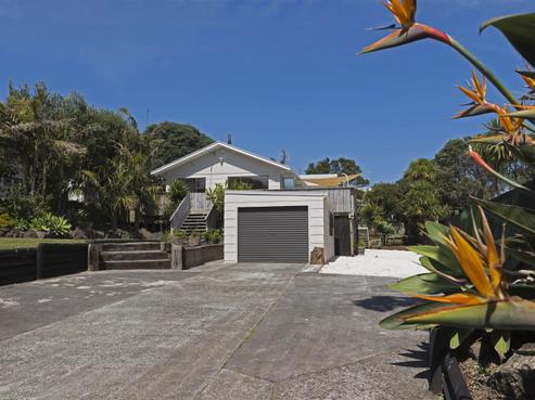 3 Berridge Road, Muriwai