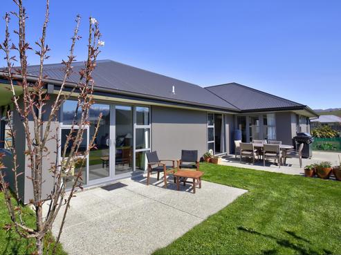 8 Cone Peak Close, Lake Hayes Estate