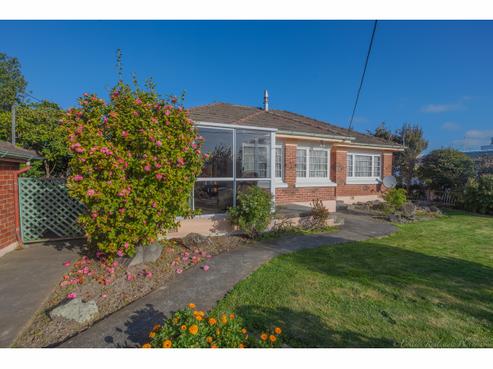 4 Brenda Street, Kensington