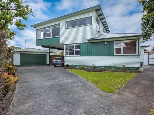3 Beecham Grove, Epuni