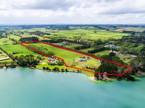 337F Glenbrook Beach Road, Glenbrook