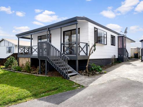 24A Greenstone Place, Clover Park