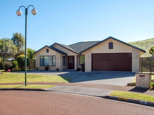 6 Forest Place, Lynmore