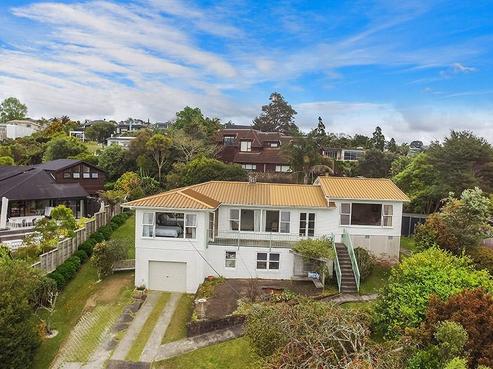 109 Braemar Road, Castor Bay