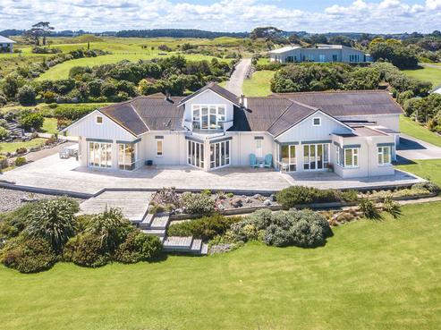 37 Longbeach Drive, Castlecliff