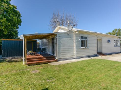 909 Eaton Road, Saint Leonards