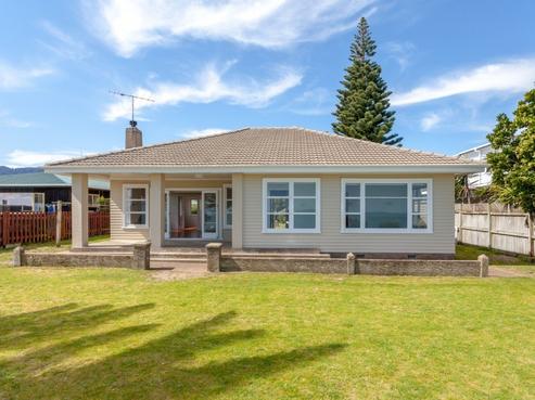 9 Seaview Avenue, Te Puru