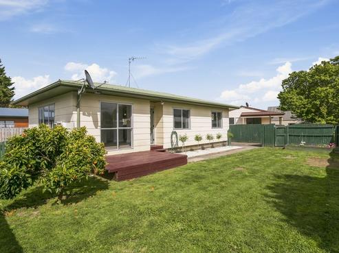 139A Burns Street, Leamington