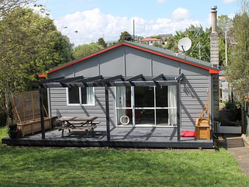 38 Bear Street, Tirau