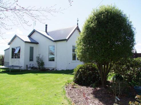48 North Branch Road, Milton