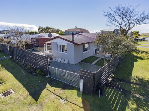2 Swindells Road, Waikuku Beach